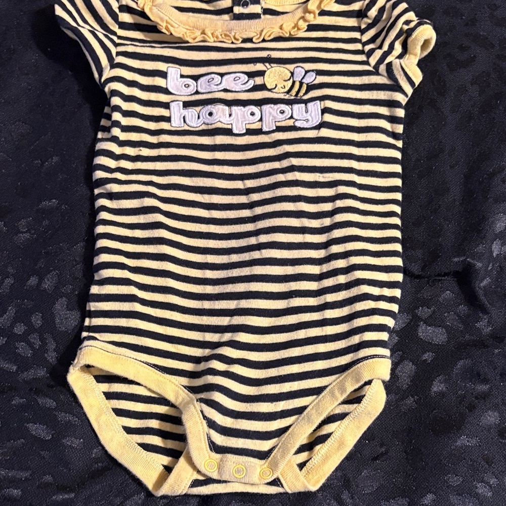 Crazy 8 Yellow and Black Striped 'Bee Happy' Bodysuit